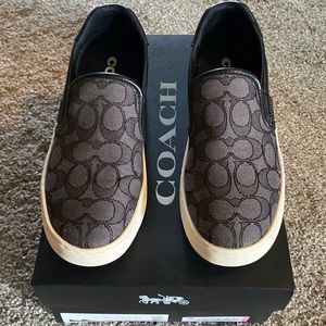 COACH WESTLYN JACQUARD SLIPON TENNIS SHOES  SIZE 6    Charcoal/Black Like new
